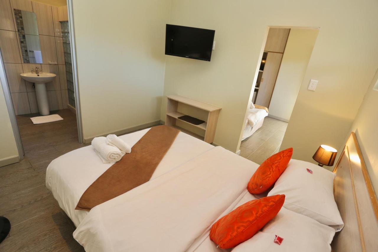 Minen Hotel تسومب المظهر الخارجي الصورة
