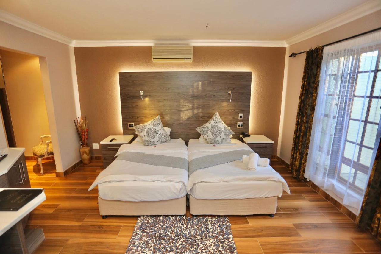 Minen Hotel تسومب المظهر الخارجي الصورة